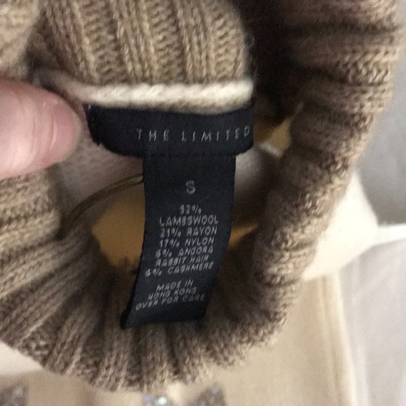 NWOT The Limited dress up winter sleeveless top - Picture 3 of 8